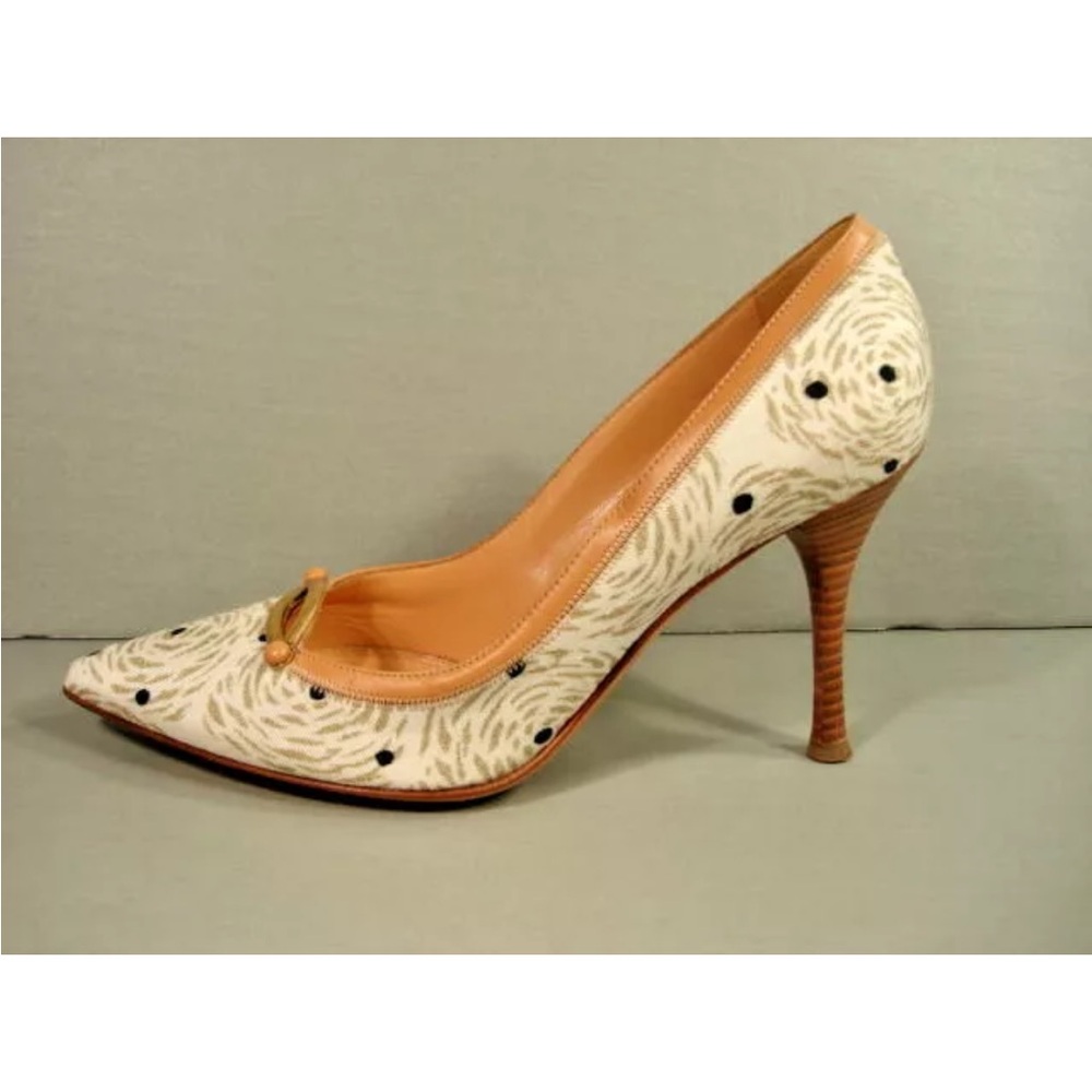 SERGIO ROSSI Beige Leather Swirl Pattern Point Toe Heels Pumps